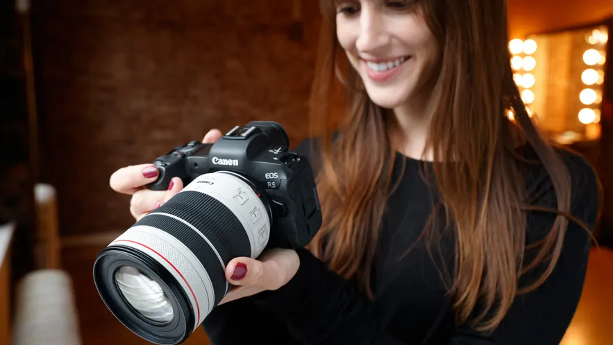 What Are The Advantages Of Mirrorless Cameras?