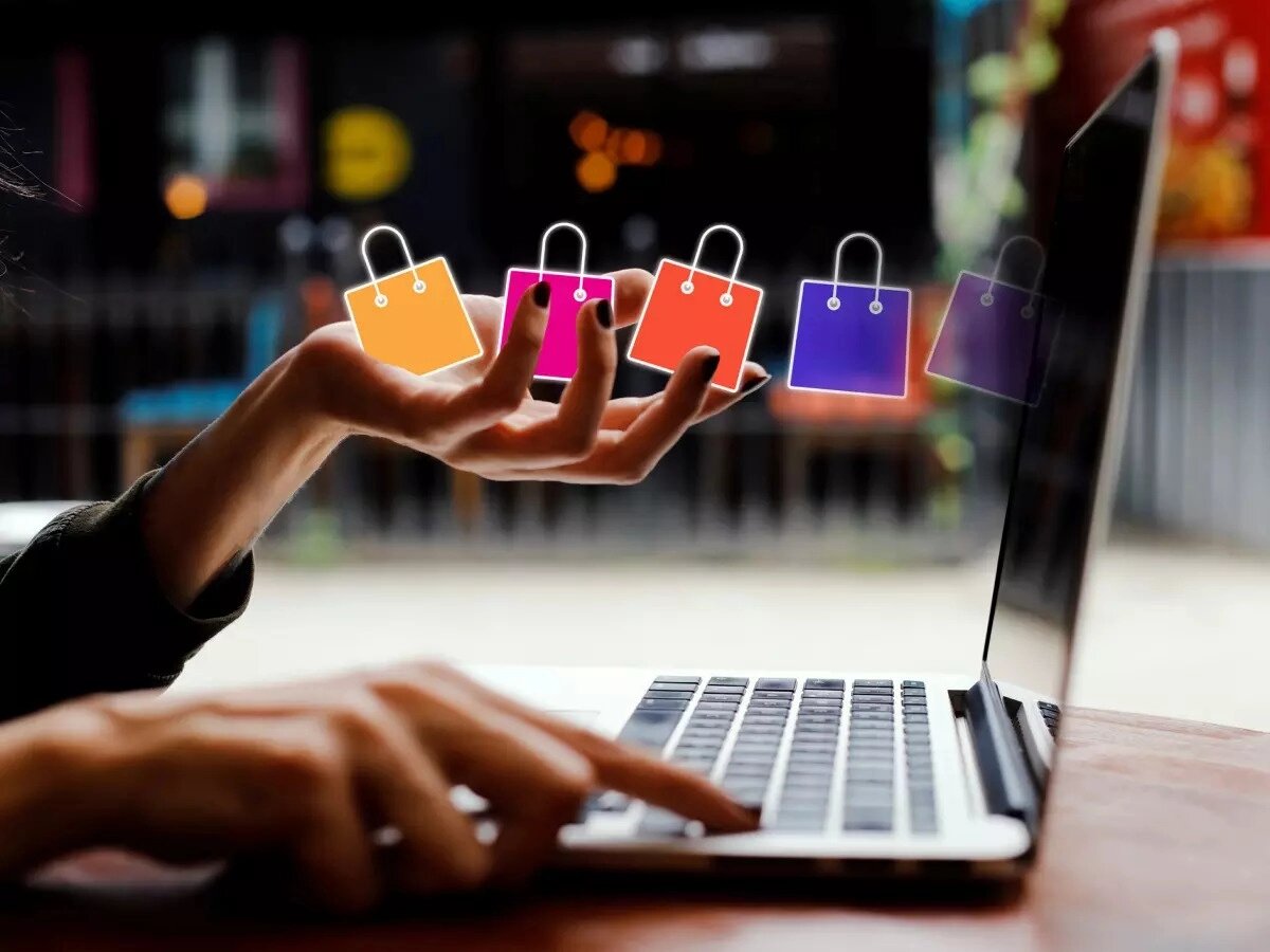 How to Do Shopping Online Correctly and Safely?