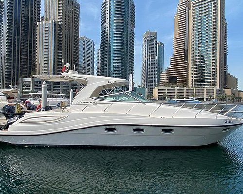Renting a Yacht in Dubai: A Comprehensive Guide
