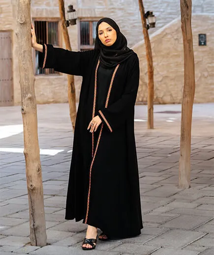 The Essence of Elegance: Shopping for Dubai Abayas Online at Almalmas Abaya
