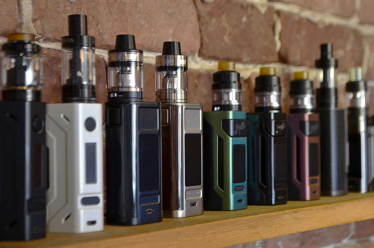 Navigating the Vaping Universe: The Rise of the Online Vape Store