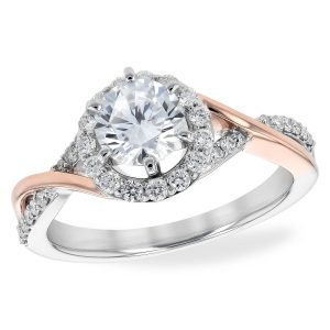 Designing Your Love Story With Amazing Custom Engagement Rings in Denver