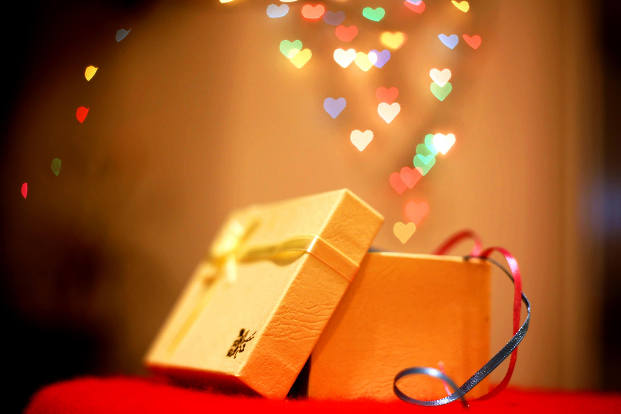 The Art of Selecting Birthday Gift Boxes for Men